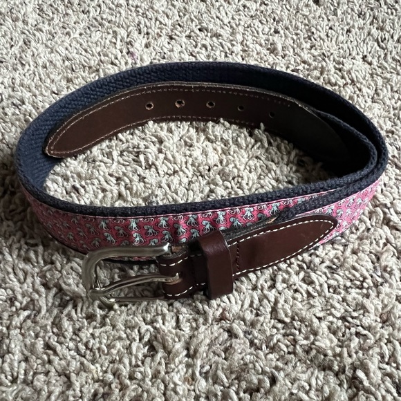 Vineyard Vines by Shep & Ian Leather Canvas Octopus Pink Blue Belt Size 28 - Picture 1 of 5
